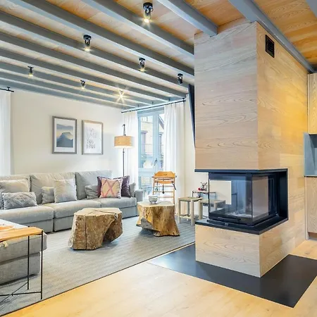 Holiday home Luderna - Casa Carboneu *